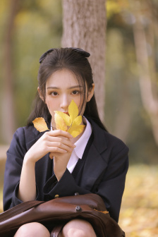 凸凹女厕XXXⅩ偷窥
